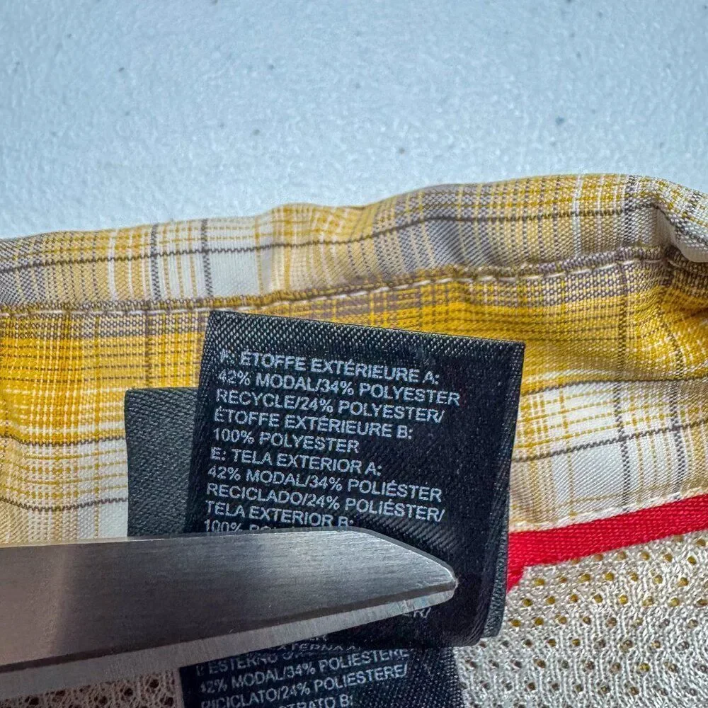 The North Face Camp Shirt Mens Medium Yellow Plaid Vented Outdoor Camping Hiking